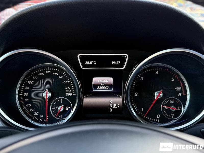 Mercedes GLE 250 2016 — Миниатюра 12