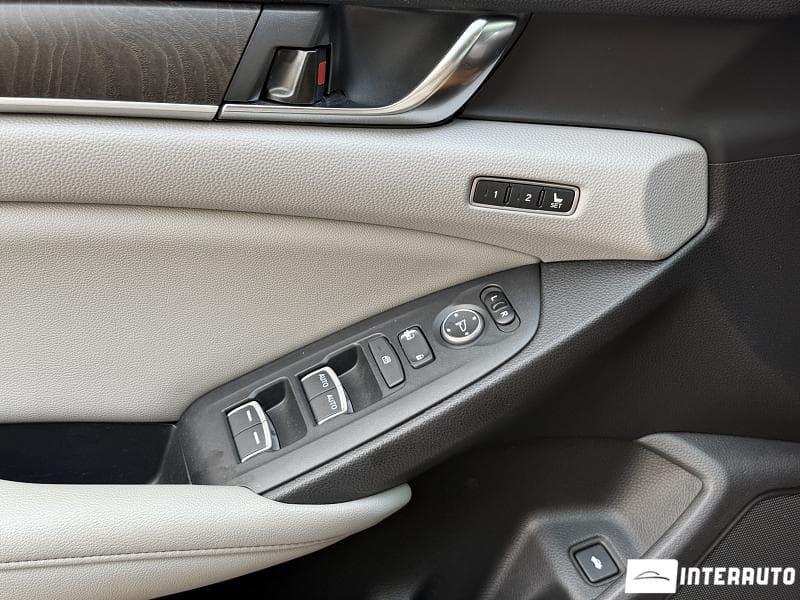 Honda Accord 2020 — Миниатюра 8