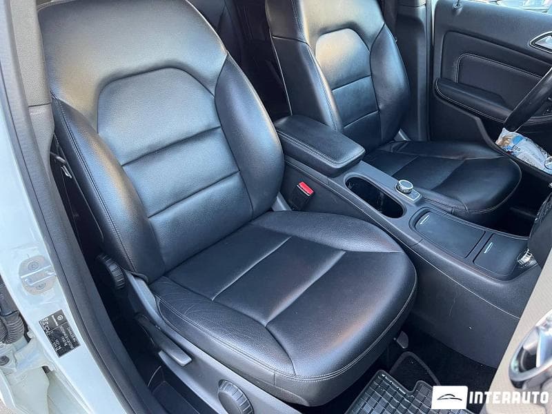 Mercedes B 180 2012 — Миниатюра 7