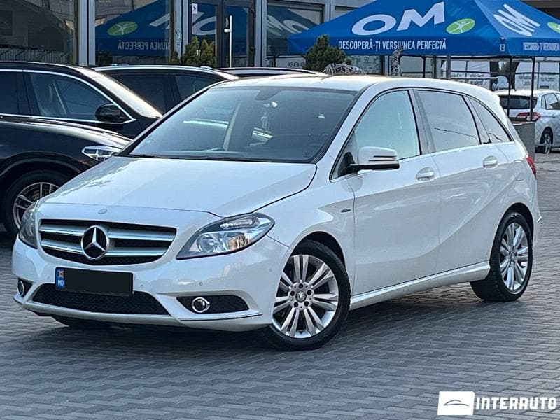 Mercedes B 180 2012 — Миниатюра 3