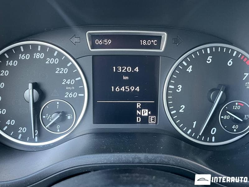 Mercedes B 180 2012 — Миниатюра 9
