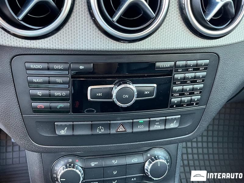 Mercedes B 180 2012 — Миниатюра 12