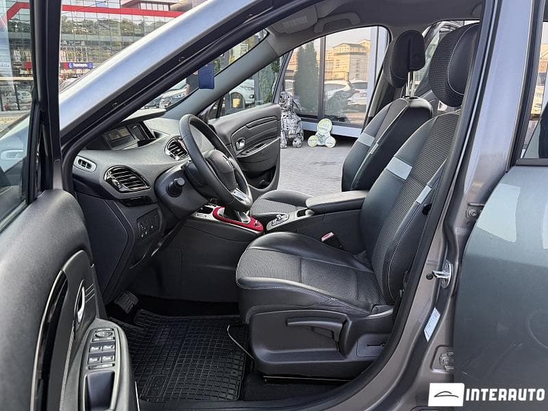 Renault Scenic 2011 — Миниатюра 5