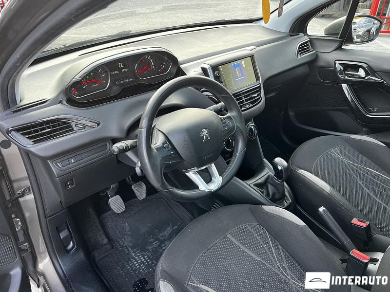 Peugeot 208 2013 — Миниатюра 5