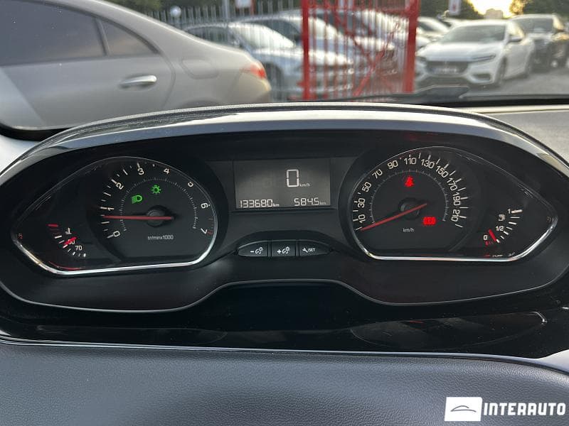 Peugeot 208 2013 — Миниатюра 11