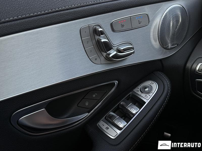 Mercedes C 43 AMG 2018 — Миниатюра 8