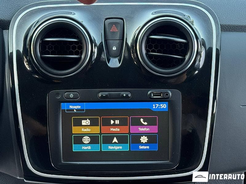 Dacia Sandero Stepway 2019 — Миниатюра 9