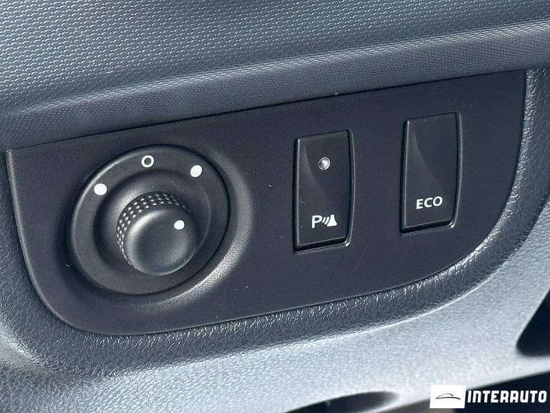 Dacia Sandero Stepway 2019 — Миниатюра 14