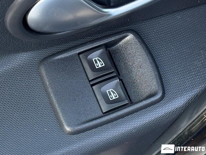 Dacia Sandero Stepway 2019 — Миниатюра 15