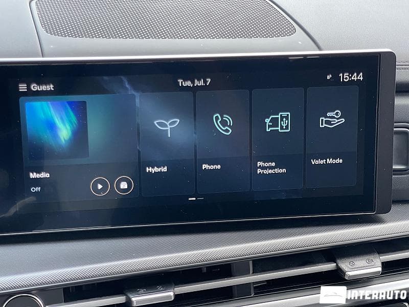 Hyundai Santa Fe 2024 — Миниатюра 13