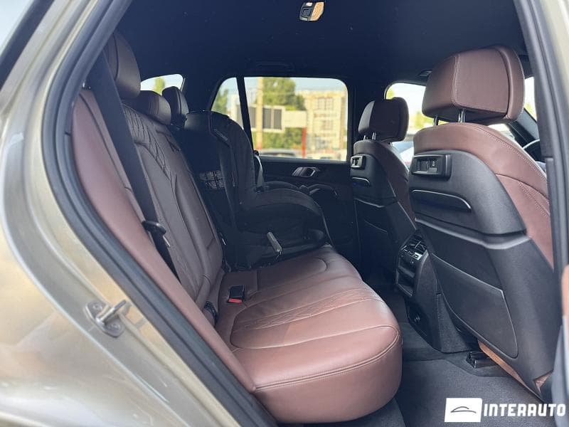 BMW X5 4.0i 2019 — Миниатюра 19