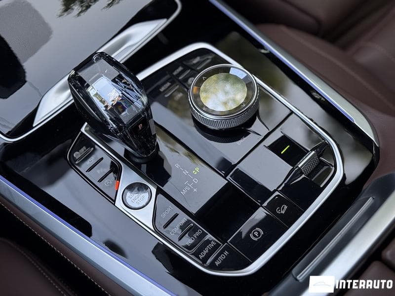 BMW X5 4.0i 2019 — Миниатюра 17