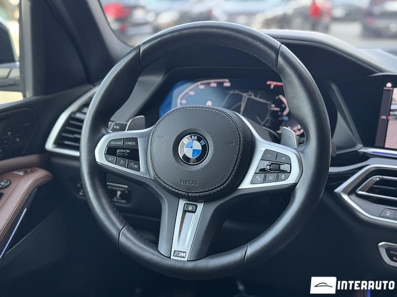 BMW X5 4.0i 2019 — Миниатюра 10