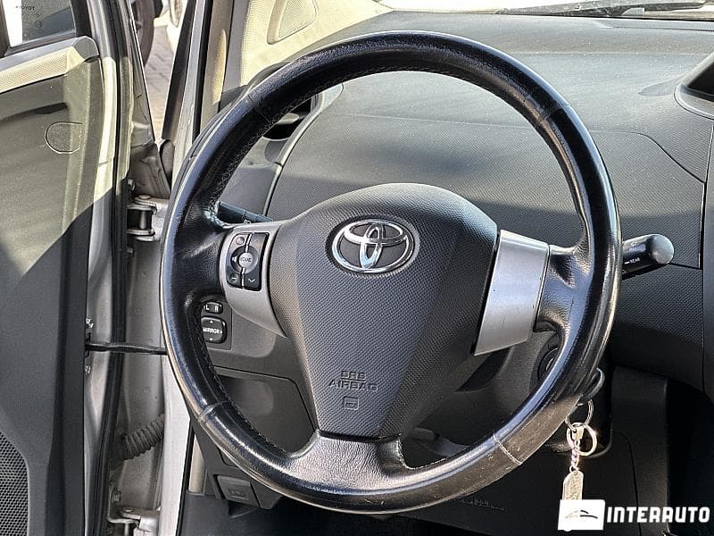 Toyota Yaris 2007 — Миниатюра 10