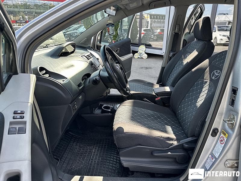 Toyota Yaris 2007 — Миниатюра 5