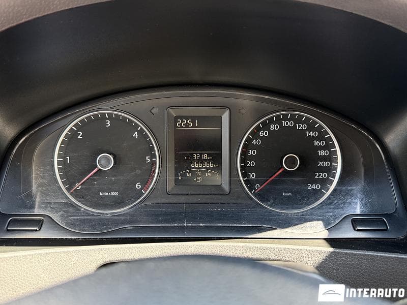 Volkswagen Transporter 2012 — Миниатюра 8