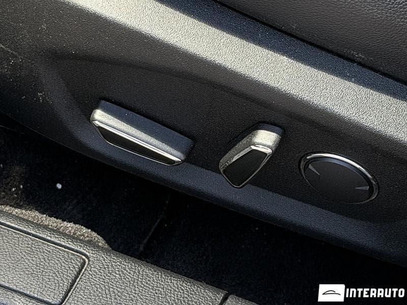 Ford Fusion 2018 — Миниатюра 10