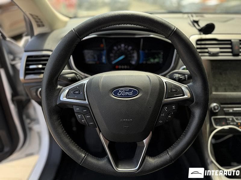 Ford Fusion 2018 — Миниатюра 11