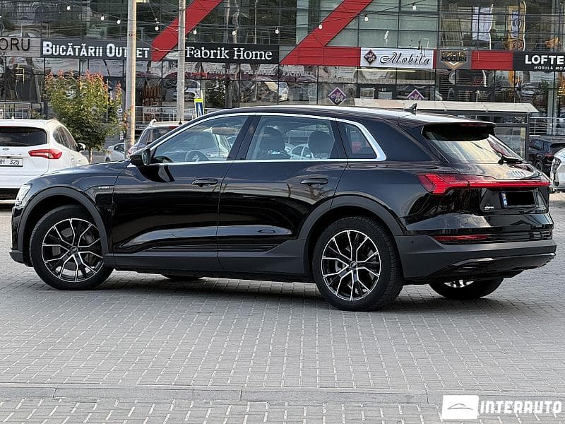 Audi E-tron 2020 — Миниатюра 4