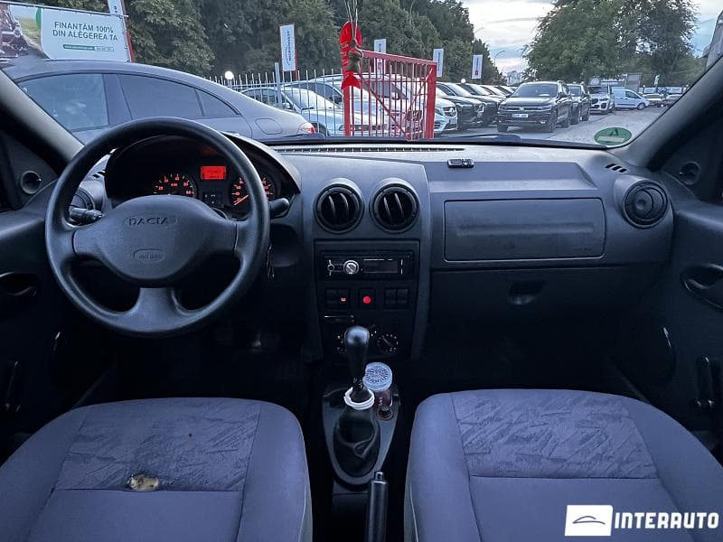 Dacia Logan 2006 — Миниатюра 11