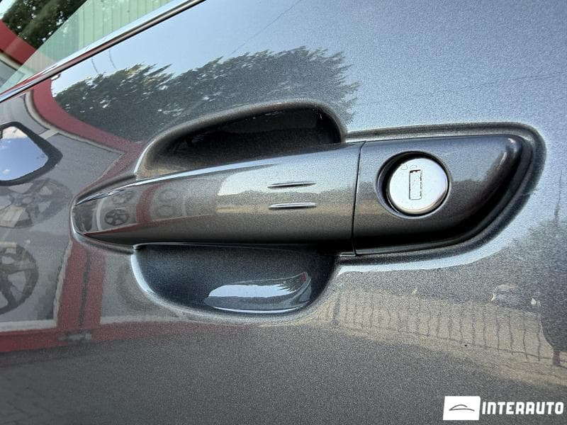 Citroen C5 Aircross 2023 — Миниатюра 6