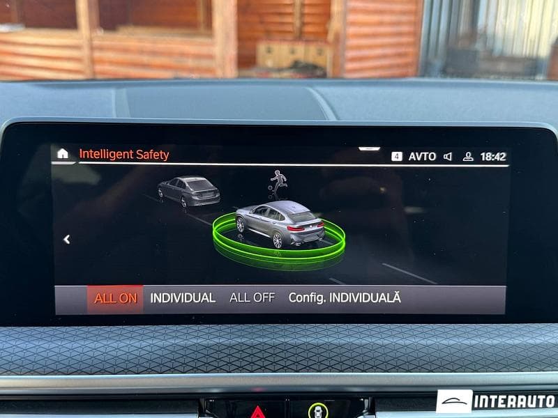 2023 BMW X4 2.0i — Miniatură 15