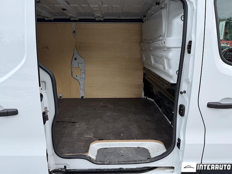 Renault Trafic 2018 — Миниатюра 13