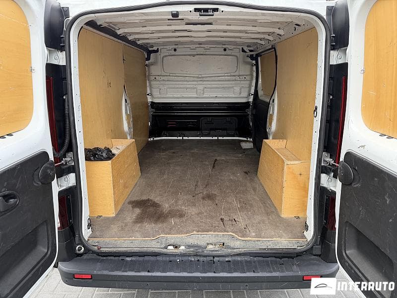 Renault Trafic 2018 — Миниатюра 14