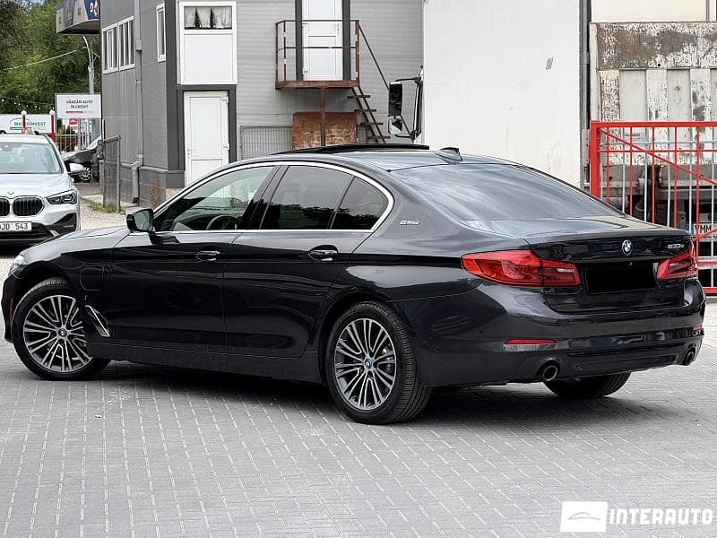 BMW 530e 2018 — Миниатюра 4