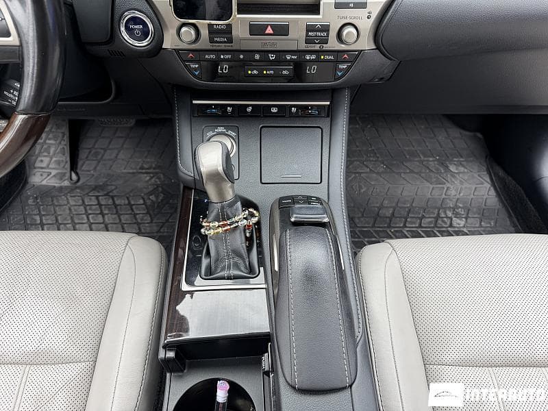Lexus ES 300h 2018 — Миниатюра 16