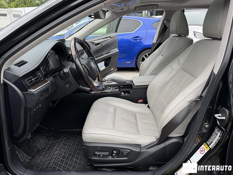 Lexus ES 300h 2018 — Миниатюра 5