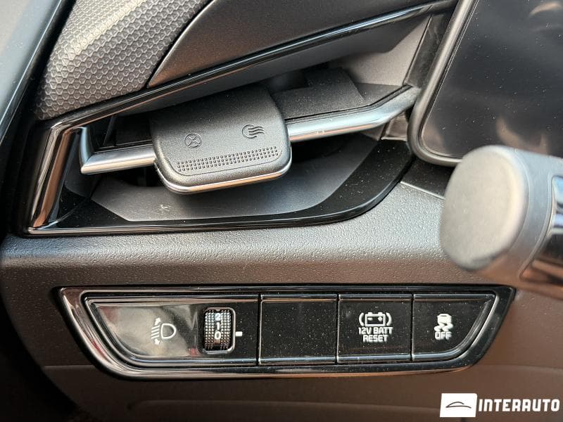 Kia Niro 2022 — Миниатюра 10