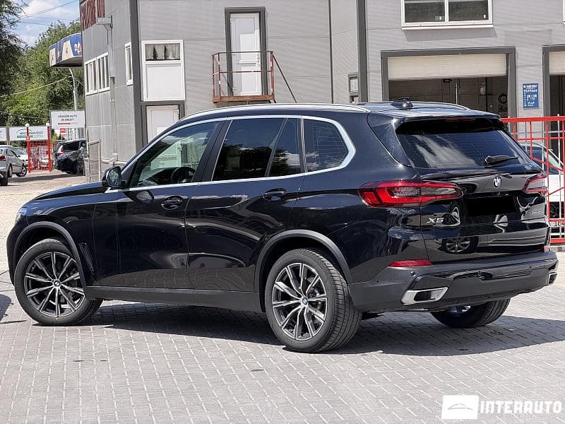 2021 BMW X5 2.5D — Miniatură 4