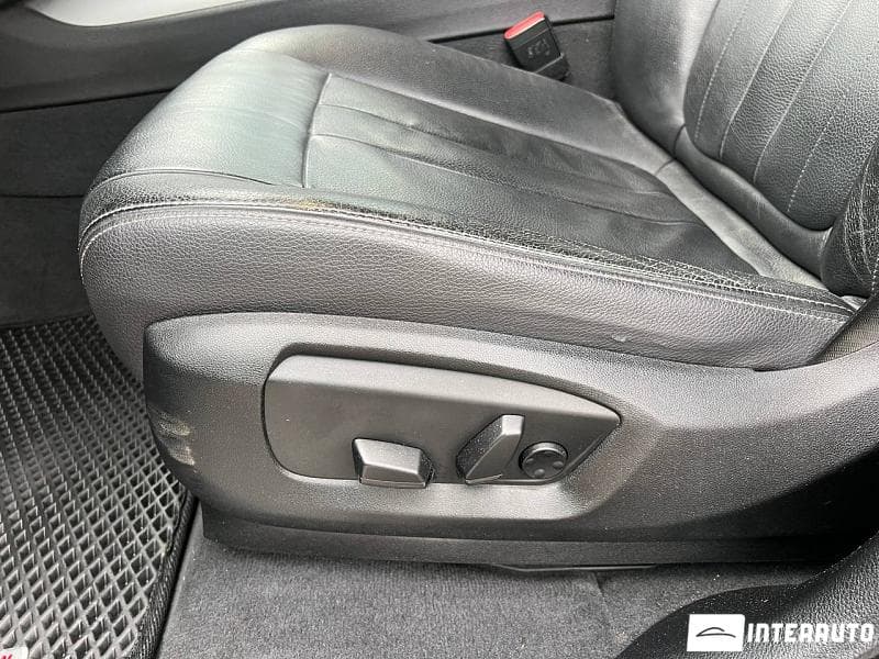 BMW X5 2.5D 2018 — Миниатюра 17