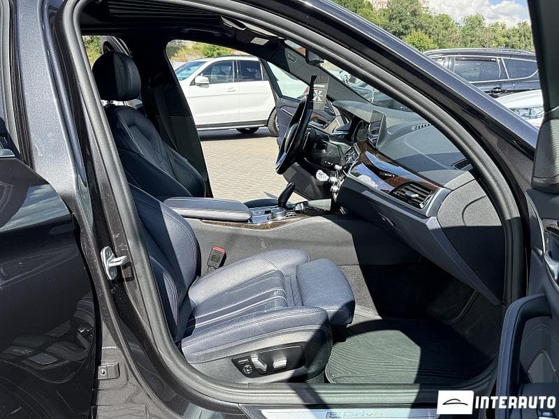 BMW 530e 2018 — Миниатюра 19