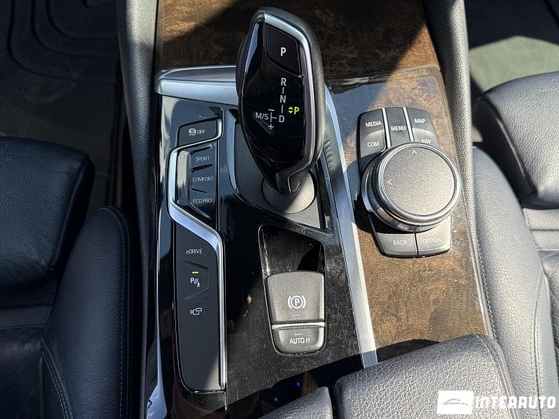 BMW 530e 2018 — Миниатюра 14
