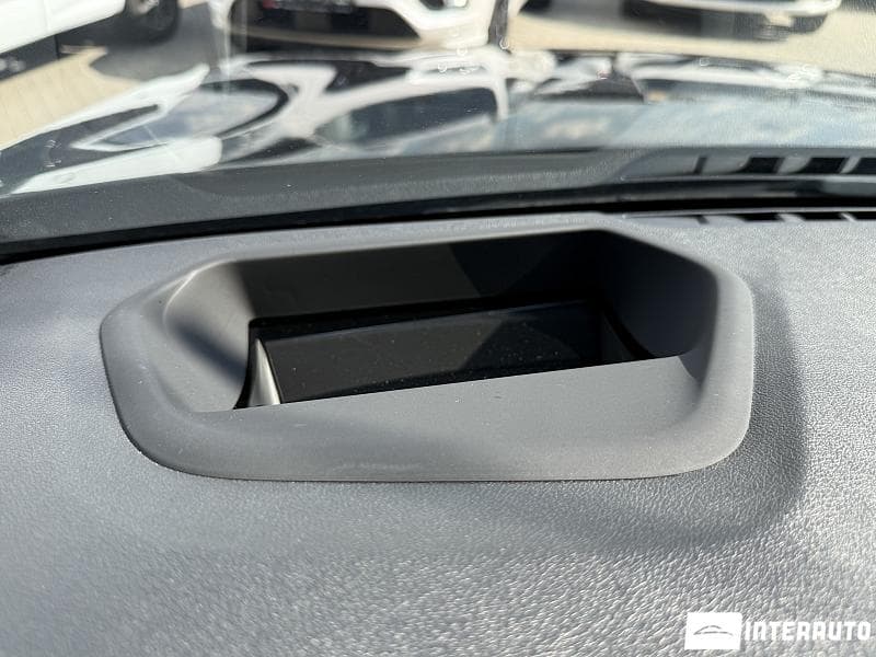 BMW 530e 2018 — Миниатюра 10