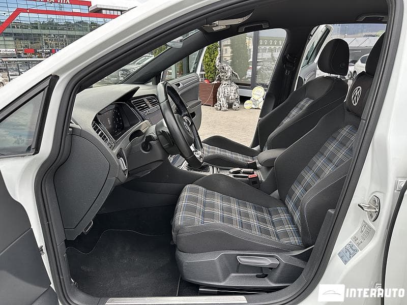 Volkswagen Golf GTE 2017 — Миниатюра 5