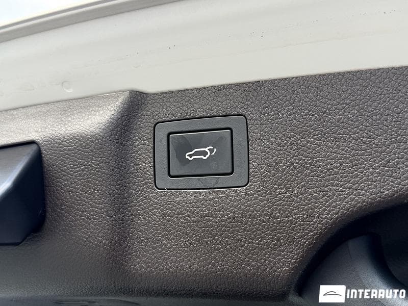 Hyundai Grand Santa Fe 2017 — Миниатюра 19