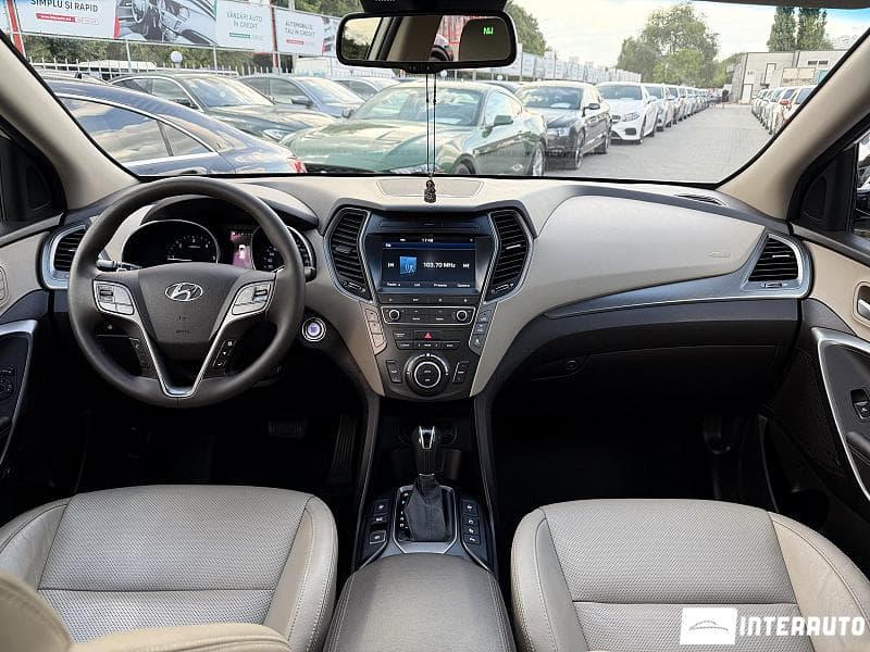 Hyundai Grand Santa Fe 2017 — Миниатюра 10