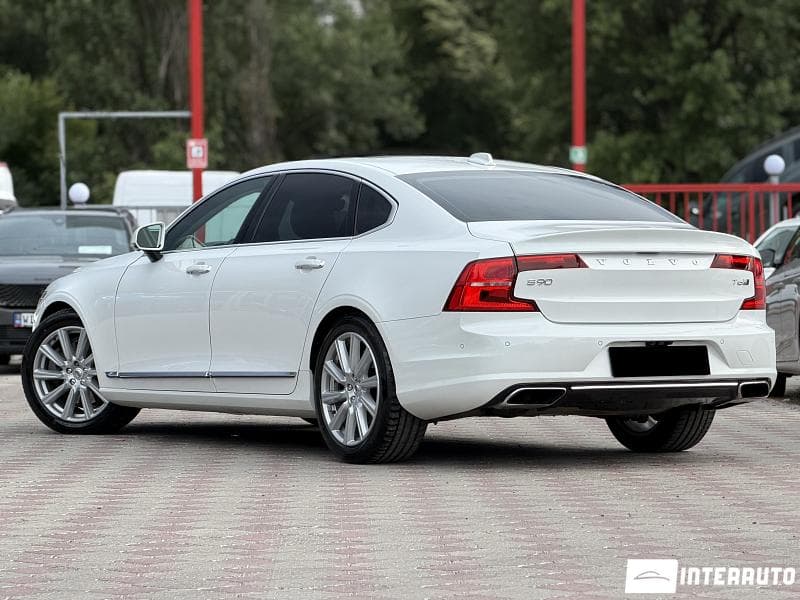 2017 Volvo S 90 — Miniatură 3