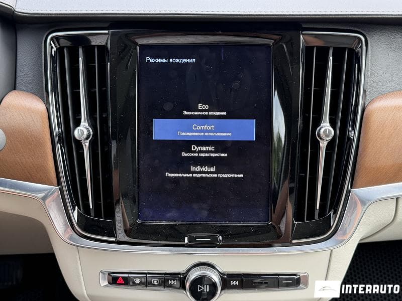 2017 Volvo S 90 — Miniatură 14