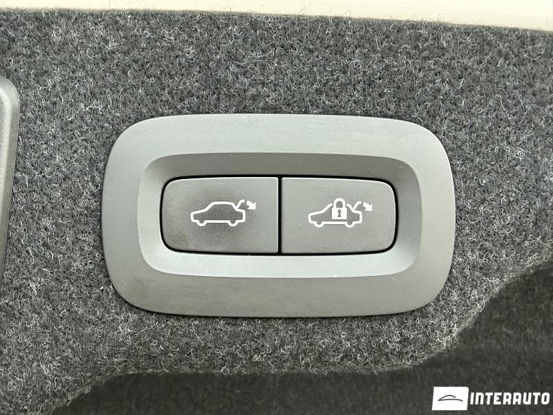 2017 Volvo S 90 — Miniatură 23