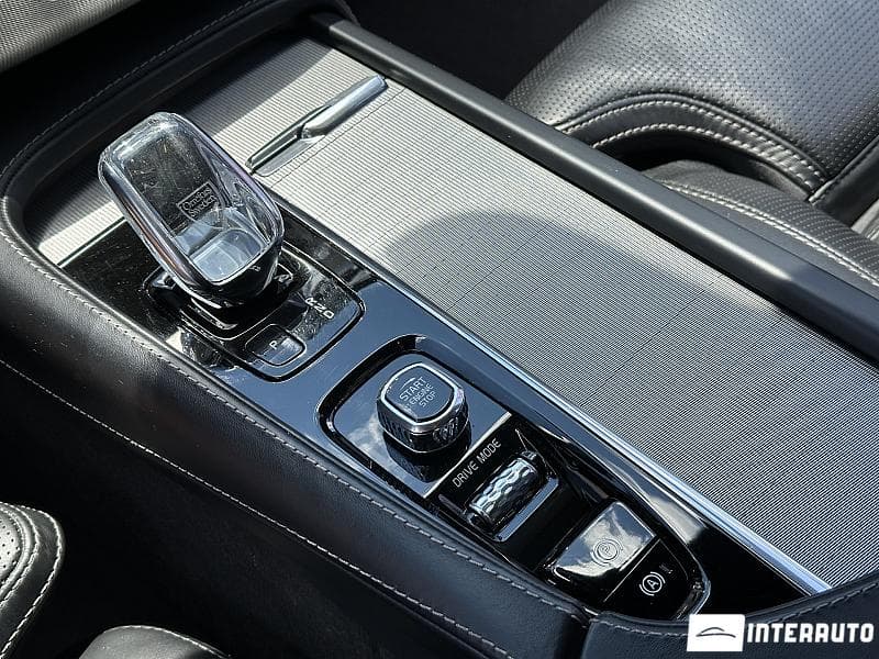 Volvo XC 90 2019 — Миниатюра 14