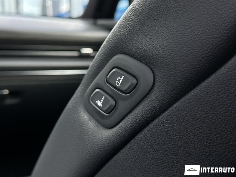 Genesis GV80 2022 — Миниатюра 21
