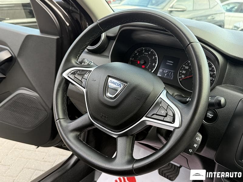 Dacia Duster 2018 — Миниатюра 7