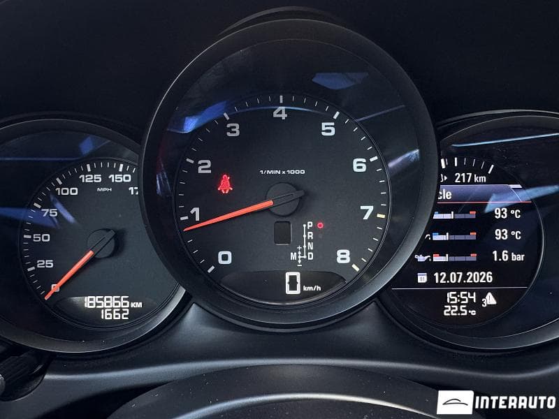 Porsche Macan 2016 — Миниатюра 11