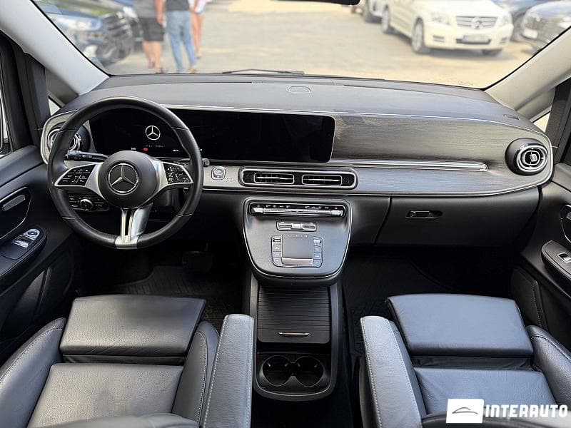 Mercedes V 250 2024 — Миниатюра 17