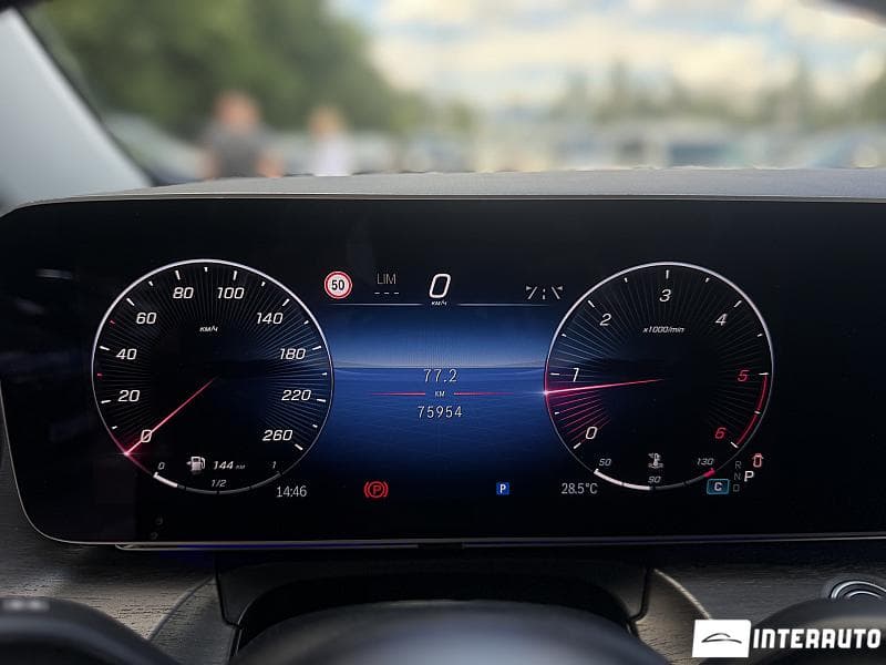 Mercedes V 250 2024 — Миниатюра 9