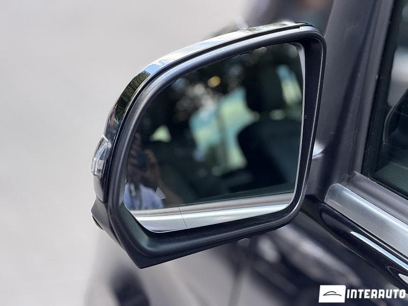 Mercedes V 250 2024 — Миниатюра 18